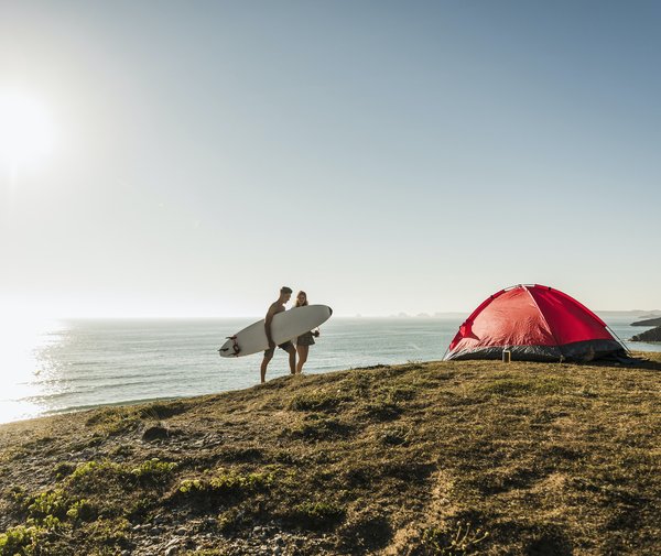 Quelles sont les meilleures plages pour la pratique du surf à proximité des campings de Royan ?
